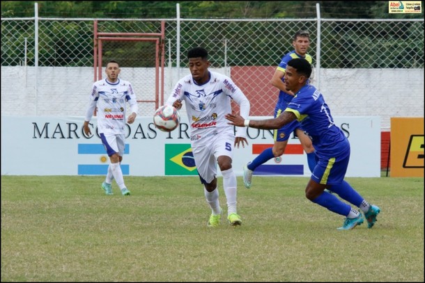 foz-do-iguacu-fc-garante-nos-penaltis-a-vaga-na-primeira-divisao-paranaense-6293de433de98