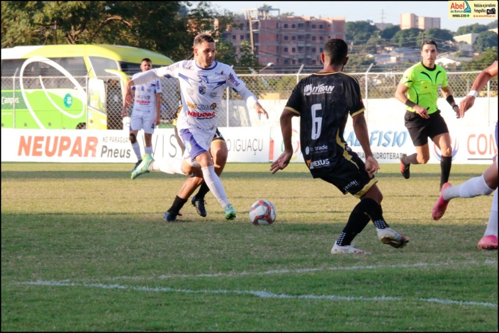 foz-sai-perdendo-por-tres-gols-e-consegue-o-empate-na-final-da-divisao-de-acesso-629d1fbf6f3b8