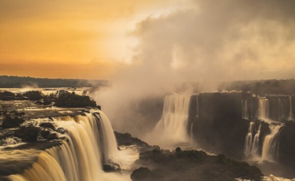 Amanhecer nas Cataratas