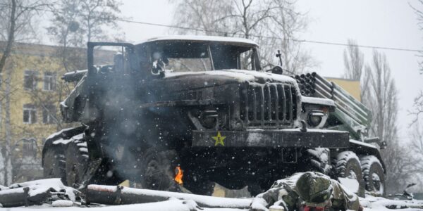 2022-02-25t124622z_964677703_rc2yqs991lse_rtrmadp_3_ukraine-crisis-fighting.jpg