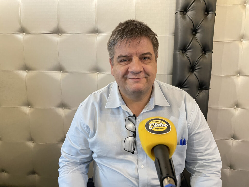 Mauricio