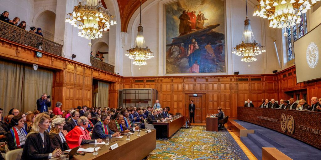 justica_em_haia_na_holanda.jpg
