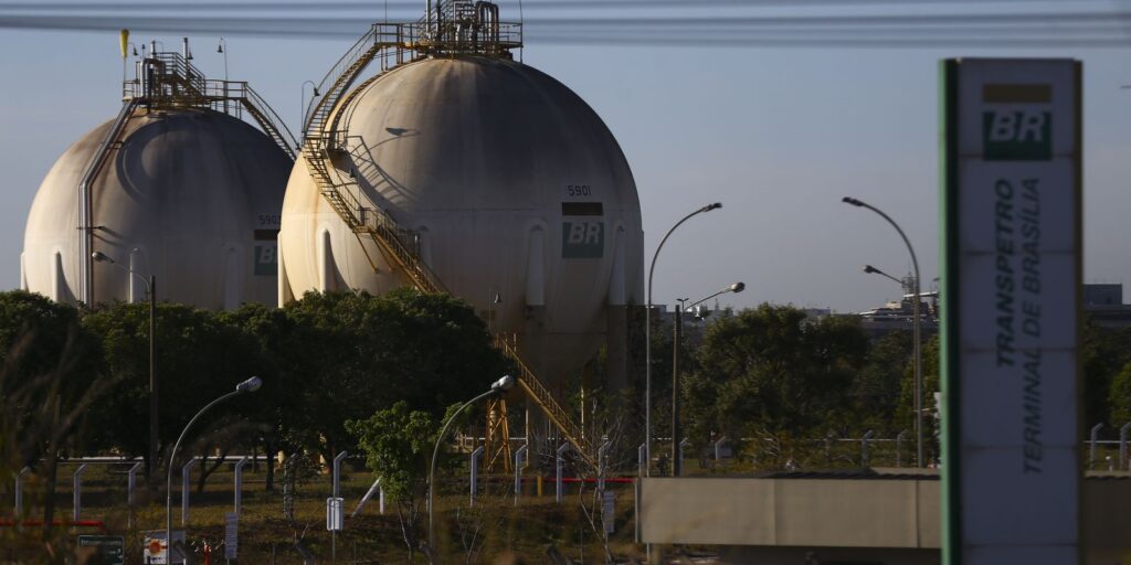 combustiveis_mcamgo_abr_050720211818.jpg