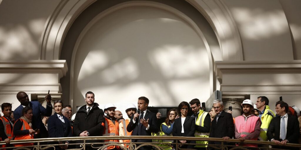 2024-04-15t141842z_1_lynxnpek3e0ib_rtroptp_4_olympics-2024-grand-palais-macron.jpg