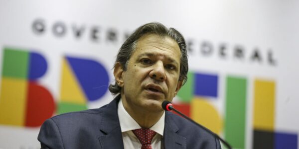coletiva-haddad_mcamgo_abr_29122023-2.jpg