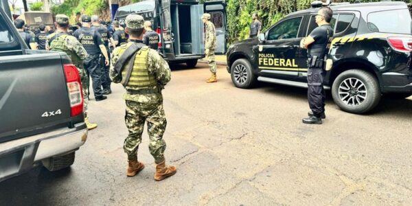 expulsao_de_presos_do_paraguai_-_divulgacao_-_policia_federal.jpeg