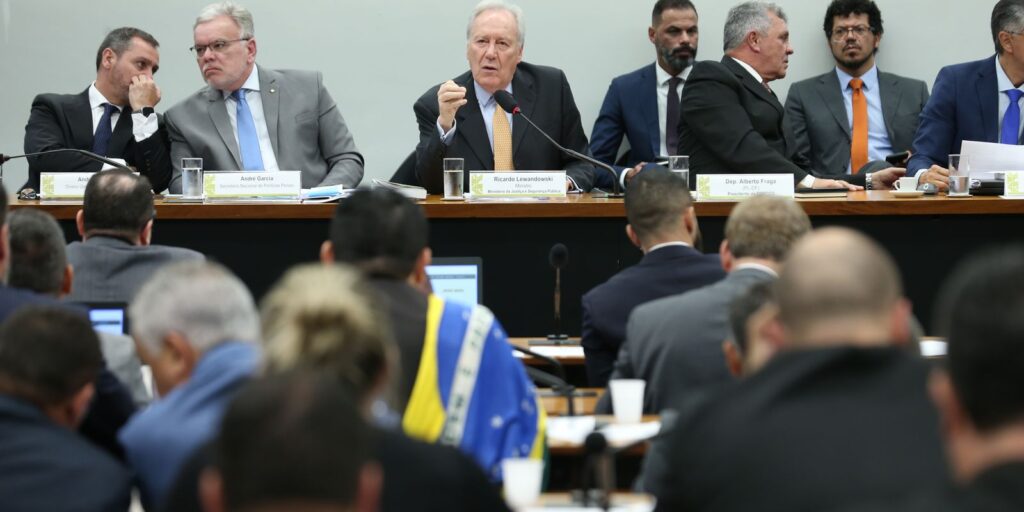 lula9677-5.jpg