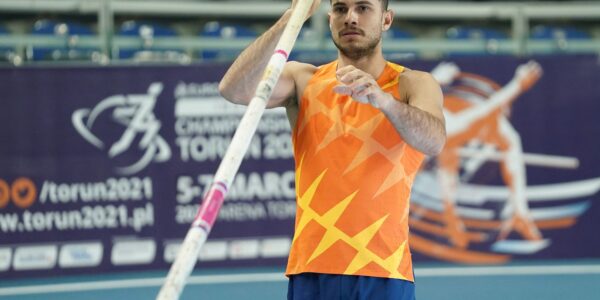 2021-02-17t202752z_837162159_up1eh2h1kugsc_rtrmadp_3_athletics-copernicus.jpg