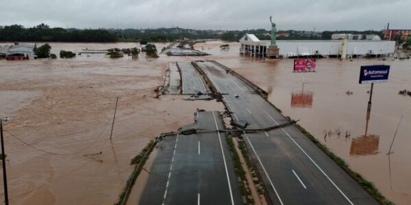 2024-05-03t173040z_452108535_rc2wi7a3sgj6_rtrmadp_3_brazil-rains.jpg