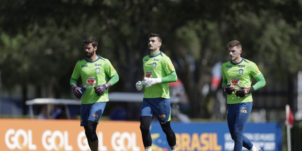 goleiros_treino_selecao_eua_2024.jpeg