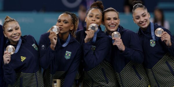 2024-07-30t190408z_793891324_up1ek7u1gytdk_rtrmadp_3_olympics-2024-artisticgymnastics_0.jpg