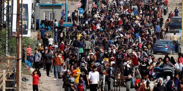 palestinos_fogem_do_norte_para_sul_de_gaza_-_reuters.jpg