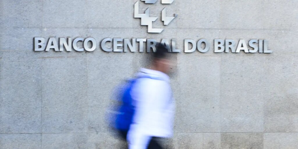 banco_central_mcajr_abr_0104222273_0.jpg