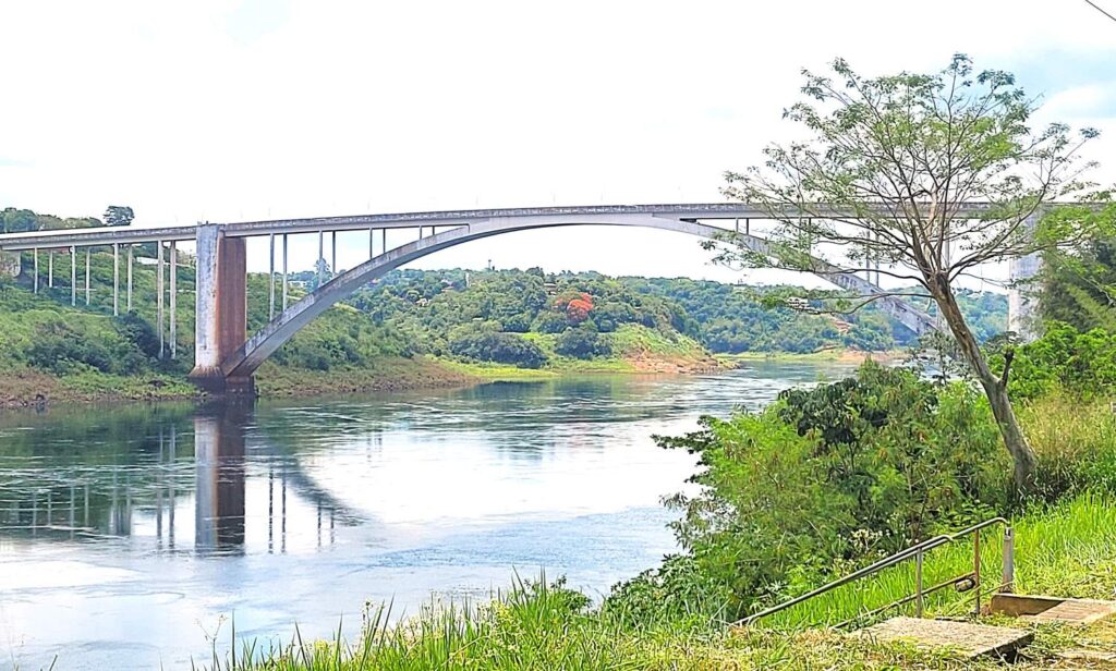 Ponte da Amizade