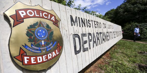 sede_da_policia_federal_em_brasilia0505202670.jpg