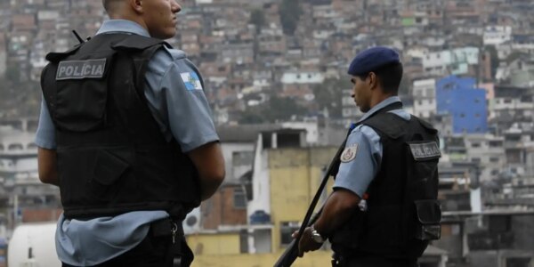 upp_da_rocinha_2.jpg