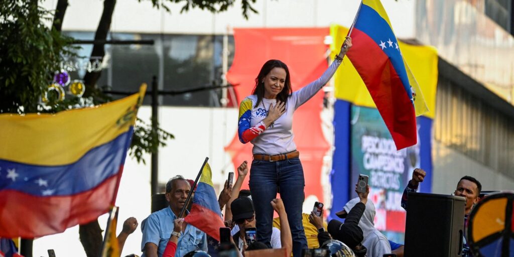 2025-01-09t201924z_1_lynxmpel080uv_rtroptp_4_venezuela-politics-protests.jpg