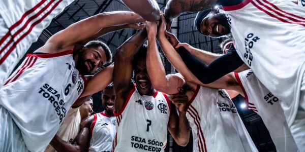 flamengo_basquete_champions_2025.jpg