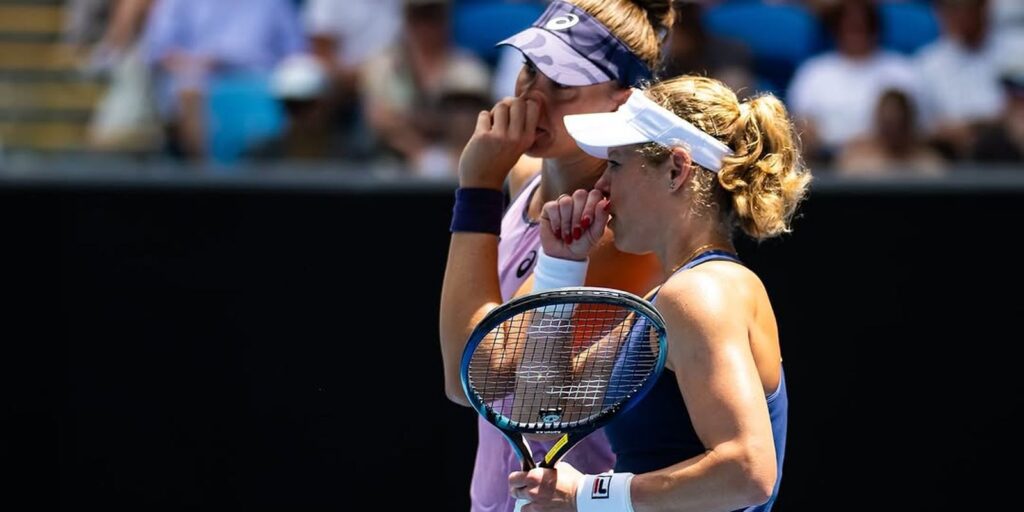 siegemund_e_bia_haddad_wta_doha_2025.jpg