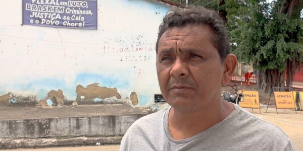 valdemir_dos_santos_morador_do_bairro_dos_flexais.jpeg