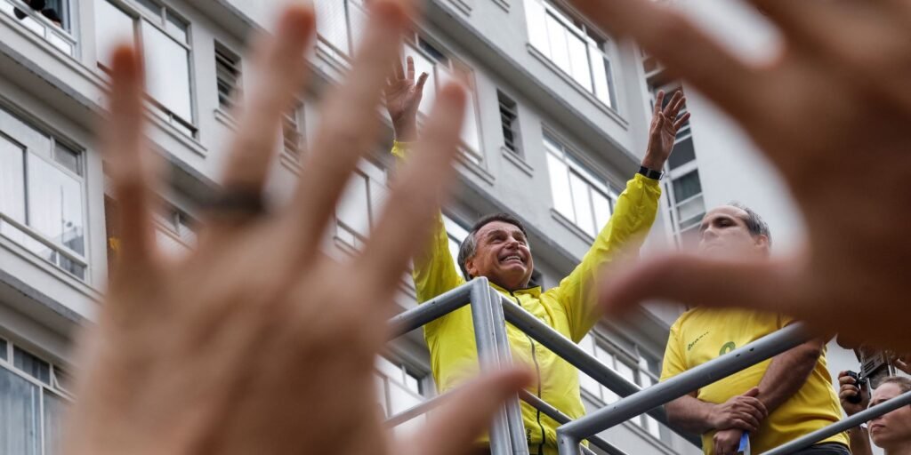 2025-04-06t172321z_409367247_rc2gsdapkr66_rtrmadp_3_brazil-bolsonaro.jpg