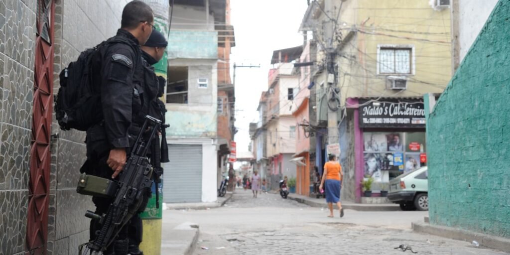 908539-rj_exercito_seguranca20publica_complexo20da20mare-8803.jpg