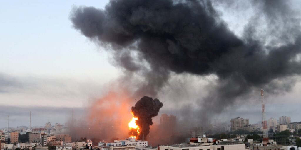 1747057508_2021-05-13t120748z_1_lynxmpeh4c0ll_rtroptp_4_ormed-israel-gaza-tropas.jpg