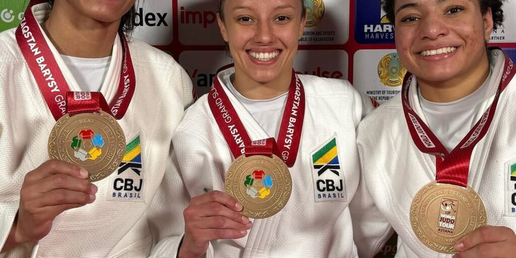 judocas_grand_slam_astana_2025_bronze.jpg