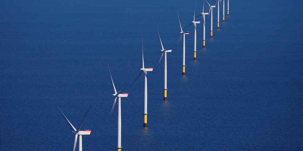 2022-11-03t071915z_2_lynxmpeia2076_rtroptp_4_norway-offshore-wind.jpg