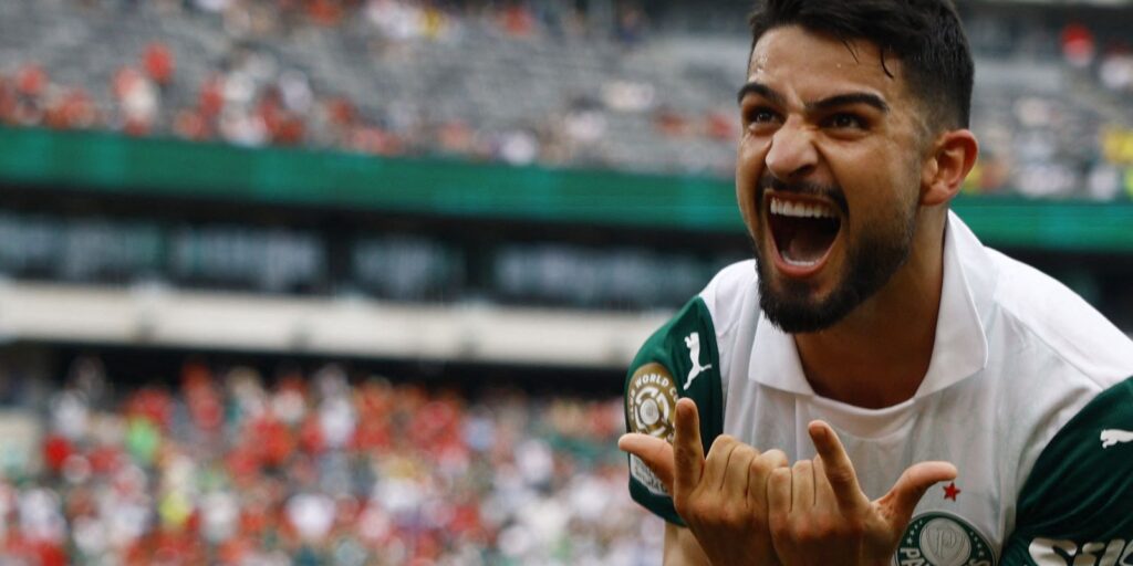 flaco_lopez_palmeiras_2_a_0al_ahly_mundial_2025.jpg