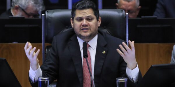 lula7757.jpg