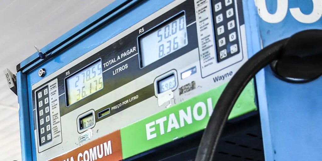 posto_de_gasolina_jfcrz_abr_0605223813.jpg