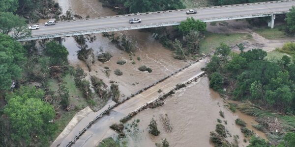 2025-07-05t200207z_43240551_rc2fgfa1smxu_rtrmadp_3_usa-weather-texas-flooding.jpg