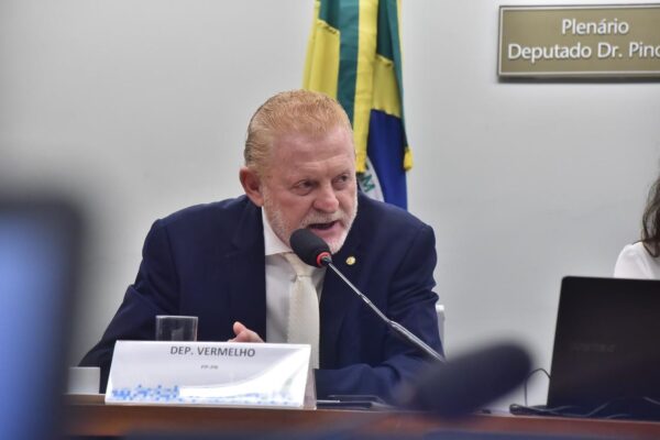 Deputado Vermelho