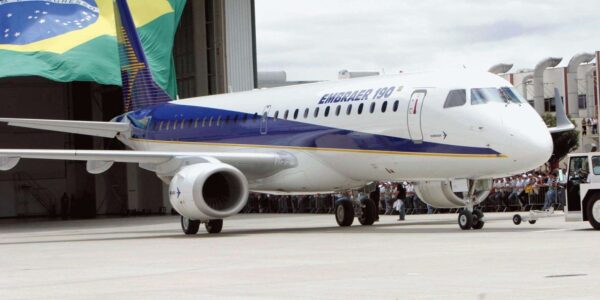 embraer_190.jpg