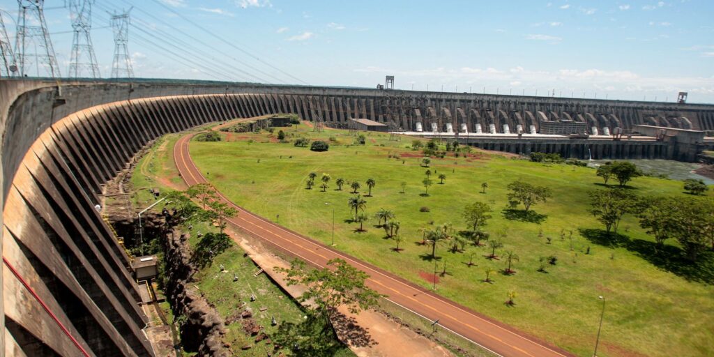 itaipu11.jpg