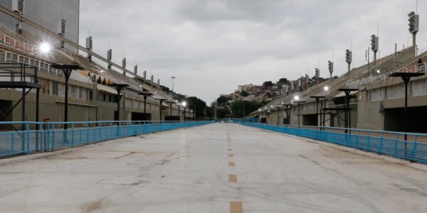 sambodromo_1102214372_0.jpg
