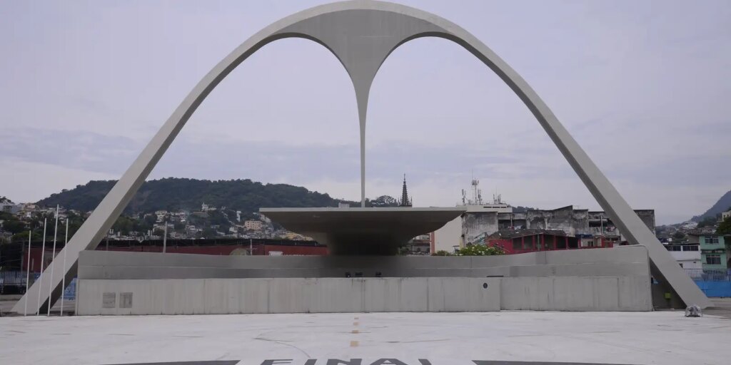 sambodromo_da_marques_de_sapucai_vazio_tmazs_120220212392.jpg