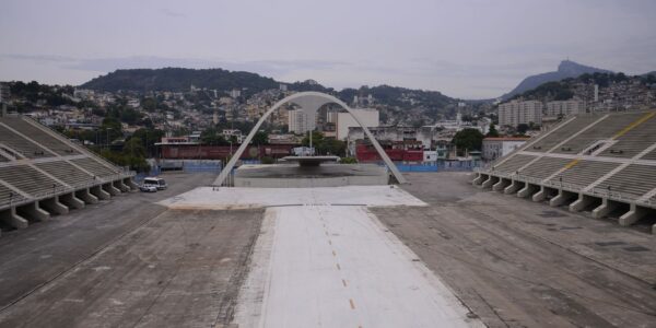 sambodromo_da_marques_de_sapucai_vazio_tmazs_120220212394.jpg