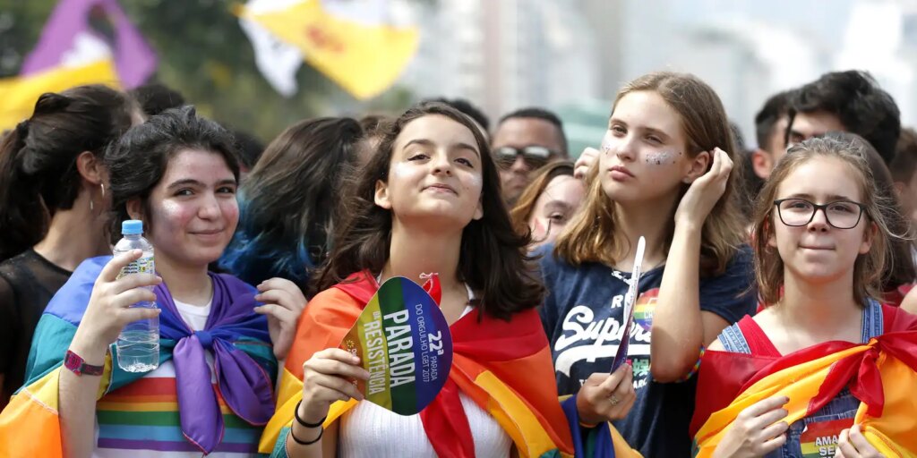 1098202-rj_tnargo_abr20171119_0425.jpg