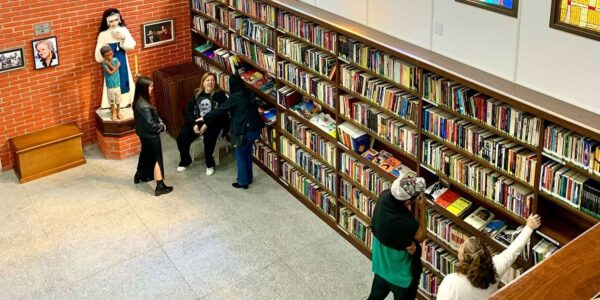 inauguracao_hoje_da_biblioteca_da_pastoral_do_povo_de_rua_da_arquisp_na_mooca_sao_paulo._impo.jpg