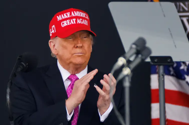 REUTERS/Eduardo Munoz/Proibida reprodução Presidente dos EUA, Donald Trump, durante cerimônia, em Nova York
24/05/2025
Reuters/Eduardo Munoz/Proibida reprodução