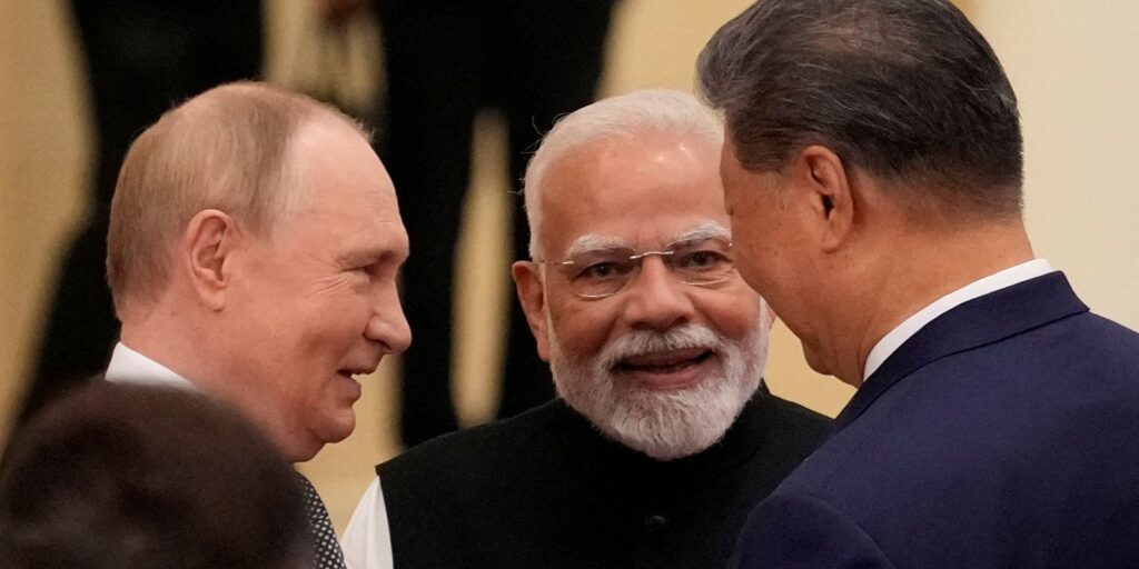 2025-09-01t142343z_763230252_rc2qigazlloz_rtrmadp_3_usa-trump-tariffs-india.jpg