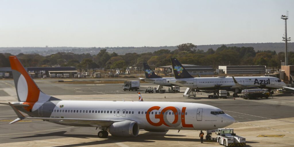 avioes-aeroporto_mcamgo_abr_290720221818-13.jpg