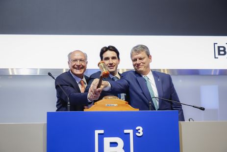 Leilão do Túnel Imerso conectando Santos-Guaruja