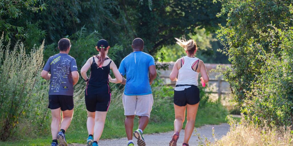 running-on-a-path-4358895.jpg