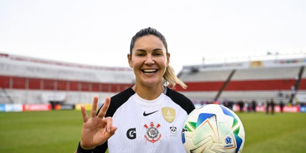 bia_zanotti_corinthians_libertadores_2025.jpg