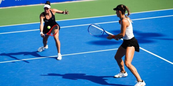luisa_stefani_e_timea_babos_wta_de_wuhan_2025.jpg