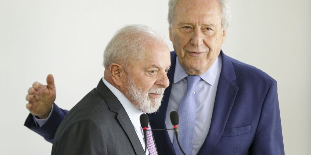 lula-dino-lewandowski_mcamgo_abr_11012024-4.jpg