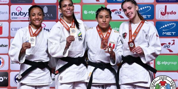 podio_ouro_prata_brasil_judo_gran_prix_lima_2025.jpg